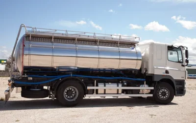 Cisterna sobre camión formato elíptico